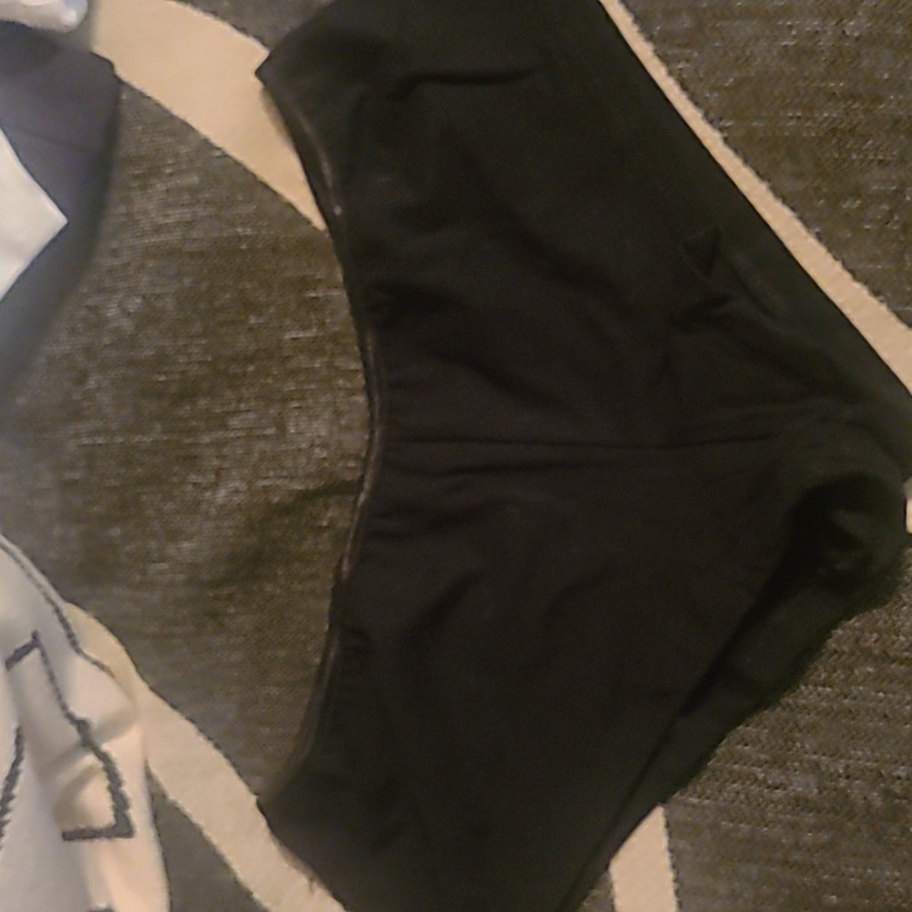BLACK SHADES OF LOVE BOOTY SHORTS SZ XL